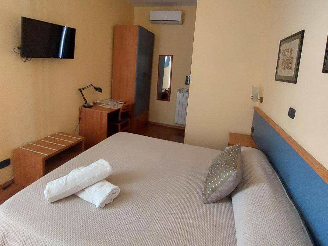 Domus Cesare Apartman Nápoly Kültér fotó